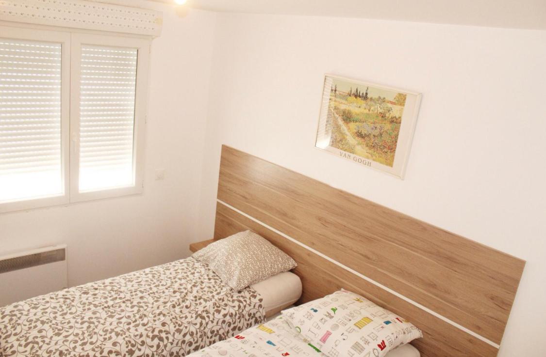 Appartements Meublees A Cote De L'Aeroport Marseille Provence Marignane Zewnętrze zdjęcie