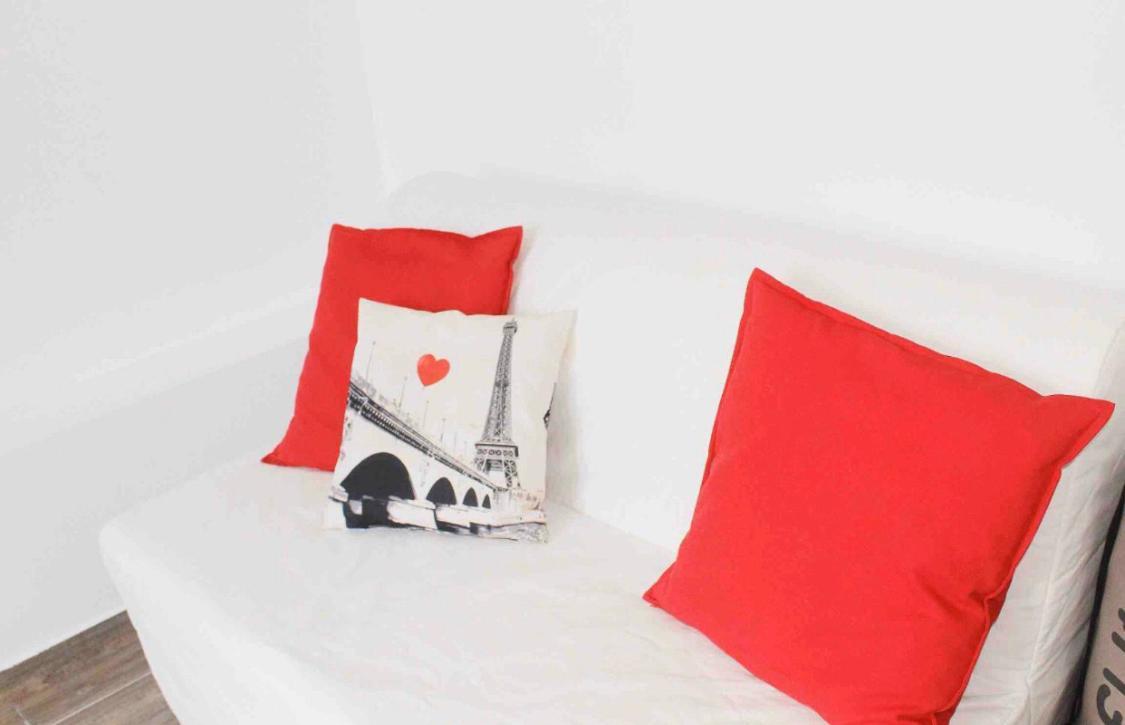 Appartements Meublees A Cote De L'Aeroport Marseille Provence Marignane Zewnętrze zdjęcie